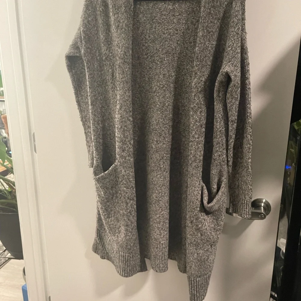 Old Navy Cardigan - Picture 2 of 4